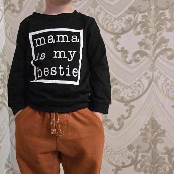 Megztukai berniukams ”mama is my bestie” – 153